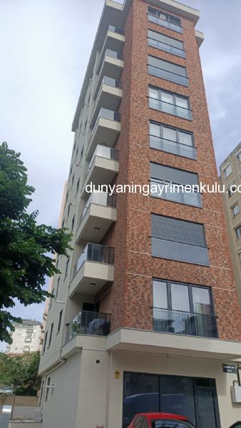 SAHRAİCEDİT ATATÜRK CAD ÇOK YAKIN SATILIK 3+1 DAİRE KATTA TEK