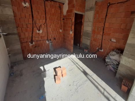 YILBAŞINDA TESLİM 1.KAT KONUMUNDA 41m2 LÜKS 1+1 DAİRE