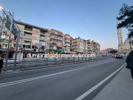 MALTEPE MERKEZDE BAĞDAT CADDESİNE 10 M CEPHELİ SATILIK MAĞAZA