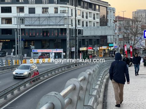 MALTEPE MERKEZDE BAĞDAT CADDESİNE 10 M CEPHELİ SATILIK MAĞAZA