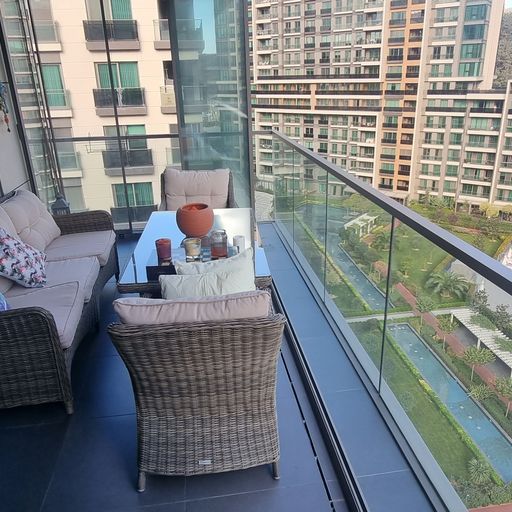 VADİSTANBUL PARK ETABINDA GENİŞ BALKONLU 4+1 SATILIK DAİRE