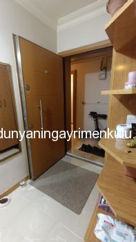 ÜSKÜDAR VALİDE ATİK DE GENÇ BİNADA 2+1 SATILIK DAİRE