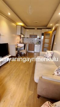 ÜSKÜDAR VALİDE ATİK DE GENÇ BİNADA 2+1 SATILIK DAİRE