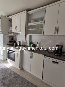 METROYA 5 DAKİKA KARTAL'DA SATILIK 3+1 DAİRE