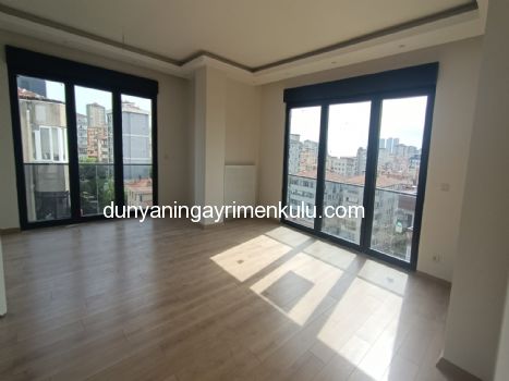 SAHRAİCEDİT ATATÜRK CAD ÇOK YAKIN SATILIK 3+1 DAİRE KATTA TEK