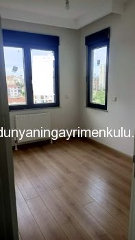 SAHRAİCEDİT ATATÜRK CAD ÇOK YAKIN SATILIK 3+1 DAİRE KATTA TEK