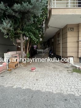 ATAŞEHİR ESATPAŞA'DA GENİŞ 2+1 SATILIK DAİRE