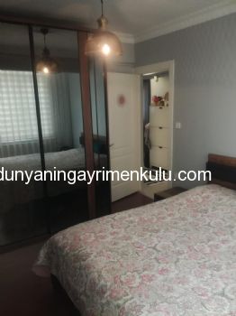 SUADİYE DE İÇİ YENİLENMİŞ 2+1 SATILIK DAİRE