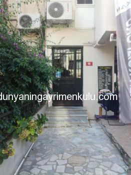 SUADİYE DE İÇİ YENİLENMİŞ 2+1 SATILIK DAİRE