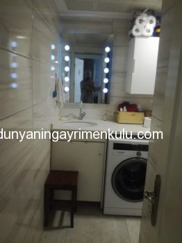 SUADİYE DE İÇİ YENİLENMİŞ 2+1 SATILIK DAİRE