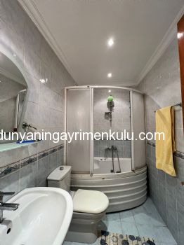 KADIKÖY MERKEZDE EŞYALI 2+1 KİRALIK DAİRE