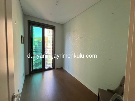 VADİ İSTANBUL PARK ETABINDA KİRALIK 4+1 DAİRE 