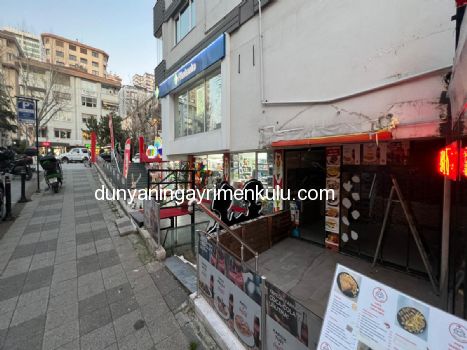 CADDEBOSTAN BAĞDAT CADDESİ ÜZERİNDE 18m2 SATILIK DÜKKAN