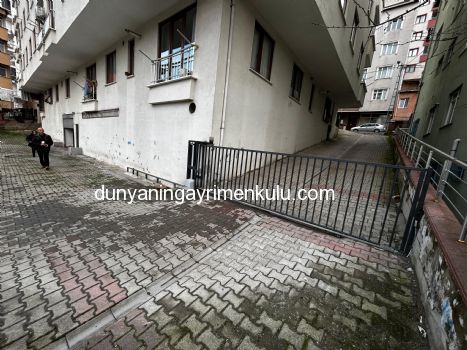 FINDIKLIDA GENÇ BİNADA 2+1 SATILIK DAİRE