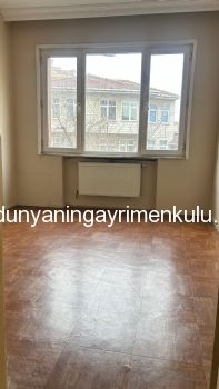 ÜSKÜDAR DOĞANCILAR CADDESİNDE KÖŞE BİNADA SATILIK 3+1 DAİRE