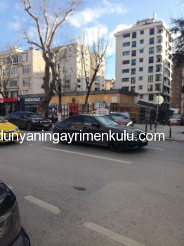 CADDEBOSTAN BAĞDAT CADDESİNDE SATILIK DÜKKAN