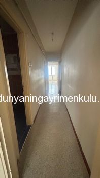 ÜSKÜDAR DOĞANCILAR CADDESİNDE KÖŞE BİNADA KİRALIK 3+1 DAİRE