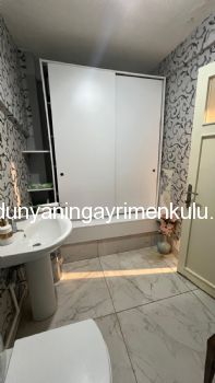 KALAMIŞ SAHİLDE İŞ YERİNE UYGUN KİRALIK 2+1 DAİRE