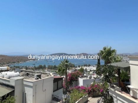 BODRUM GÜMBET'TE DENİZ MANZARALI VE HAVUZLU VİLLA