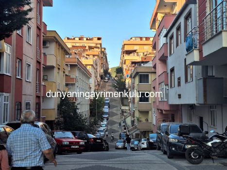 Maltepe Fındıklı'da Merkezi-Eşyalı - Çatı Katı 2+1 Kiralık Daire
