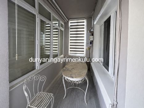 KINALIADA`DA FULL DENİZ MANZARALI İKİBUÇUK KATLI MÜSTAKİL EV