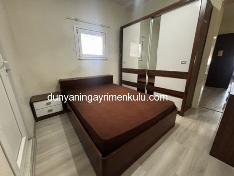 KINALIADA`DA FULL DENİZ MANZARALI İKİBUÇUK KATLI MÜSTAKİL EV