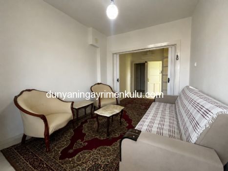 KINALIADA`DA FULL DENİZ MANZARALI İKİBUÇUK KATLI MÜSTAKİL EV