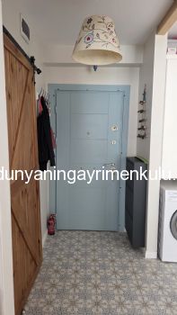 ÇEKMEKÖY DE İÇİ YAPILI MASRAFSIZ 1+1 SATILIK DAİRE