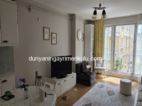 ÇEKMEKÖY DE İÇİ YAPILI MASRAFSIZ 1+1 SATILIK DAİRE