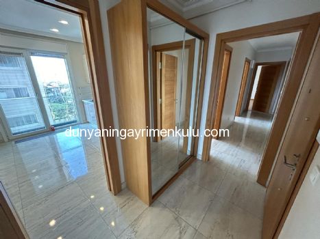 ÇATALÇEŞME SAHİLDE DENİZ MANZARALI LÜKS GENİŞ 3+1 KİRALIK DAİRE