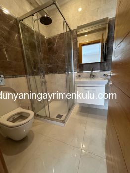 ÇATALÇEŞME SAHİLDE DENİZ MANZARALI LÜKS GENİŞ 3+1 KİRALIK DAİRE