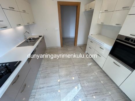 ÇATALÇEŞME SAHİLDE DENİZ MANZARALI LÜKS GENİŞ 3+1 KİRALIK DAİRE