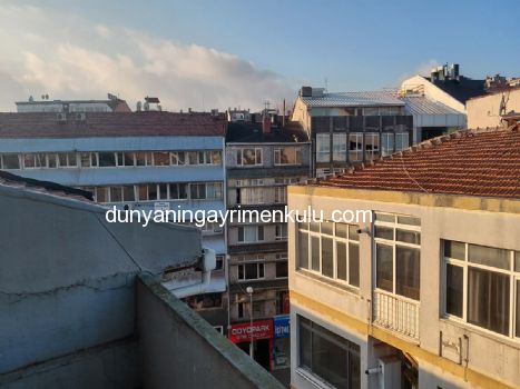 KADIKÖY MERKEZDE KİRALIK 1+1 OFİS