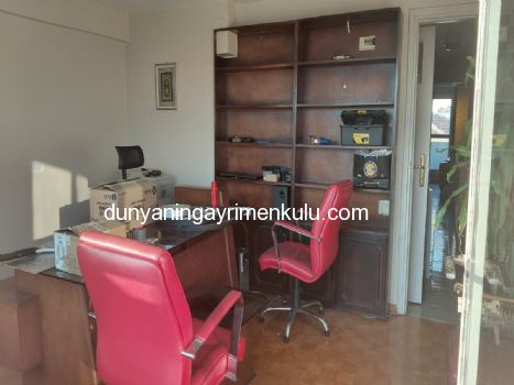 KADIKÖY MERKEZDE KİRALIK 1+1 OFİS