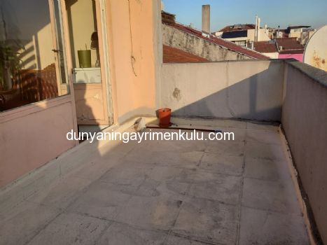 KADIKÖY MERKEZDE KİRALIK 1+1 OFİS
