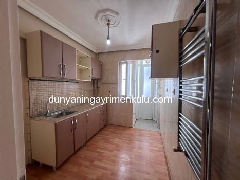 SAHRAYICEDİT DE MASRAFSIZ METROYA YAKIN 3+1 KİRALIK DAİRE