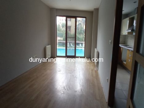 ZÜMRÜTEVLER DANIŞPARK SİTESİNDE KİRALIK 2+1 DAİRE