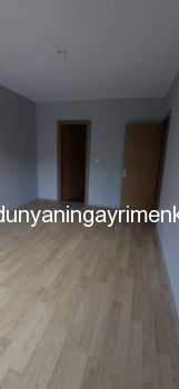 ZÜMRÜTEVLER DANIŞPARK SİTESİNDE KİRALIK 2+1 DAİRE