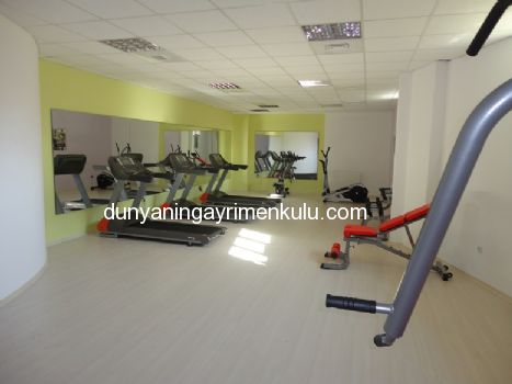 ZÜMRÜTEVLER DANIŞPARK SİTESİNDE KİRALIK 2+1 DAİRE