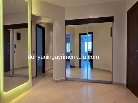 ATAŞEHİR ATA BLOKLARI'NDA BOŞ / MASRAFSIZ SATILIK 3+1 DAİRE