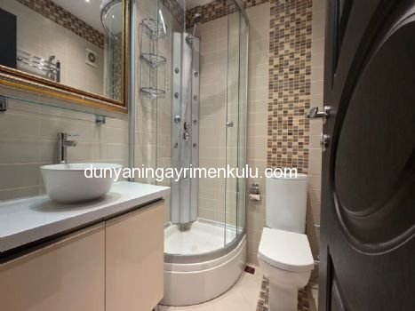 ATAŞEHİR ATA BLOKLARI'NDA BOŞ / MASRAFSIZ SATILIK 3+1 DAİRE